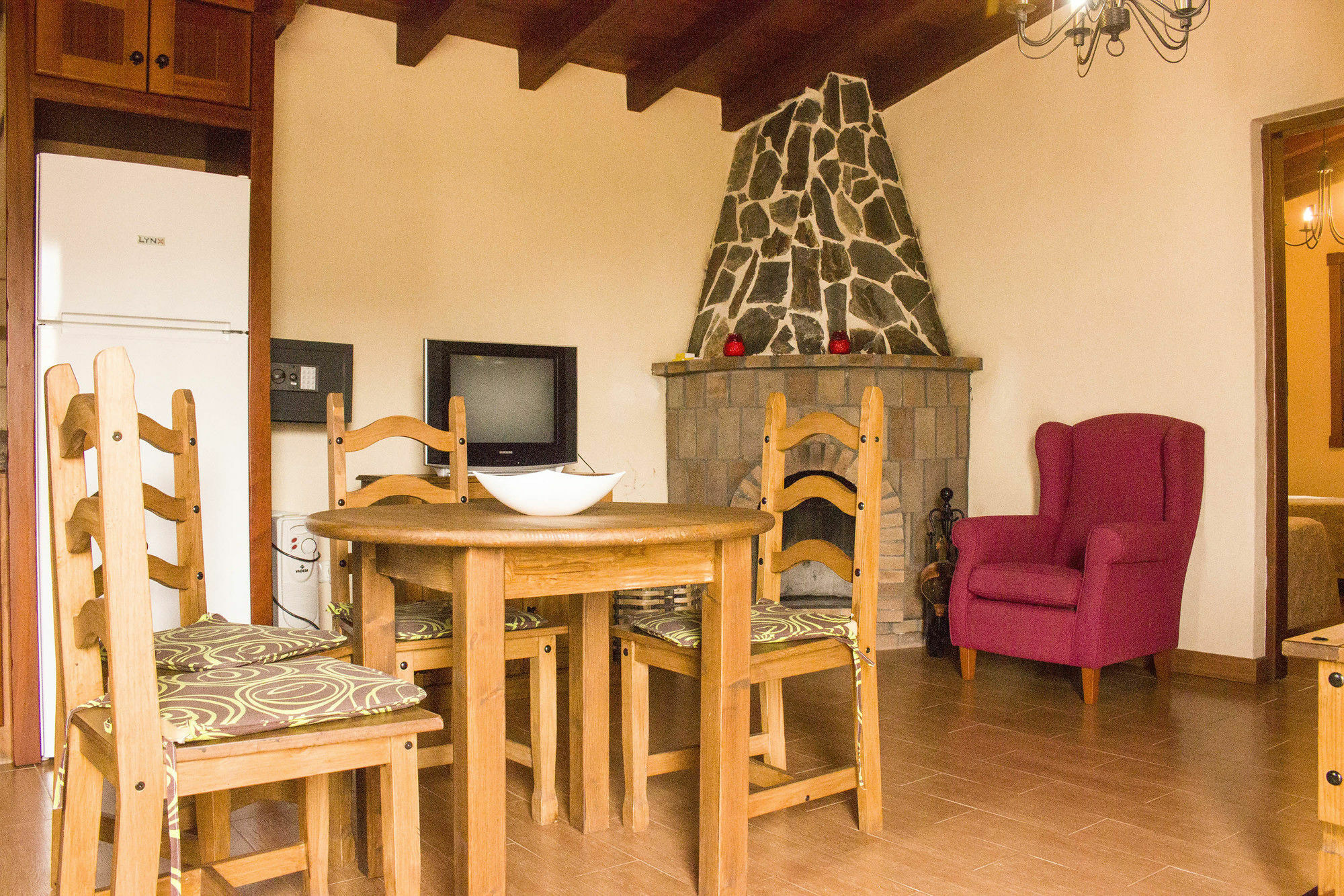 Casa Rural La Tanquera Лос-Реалехос Экстерьер фото